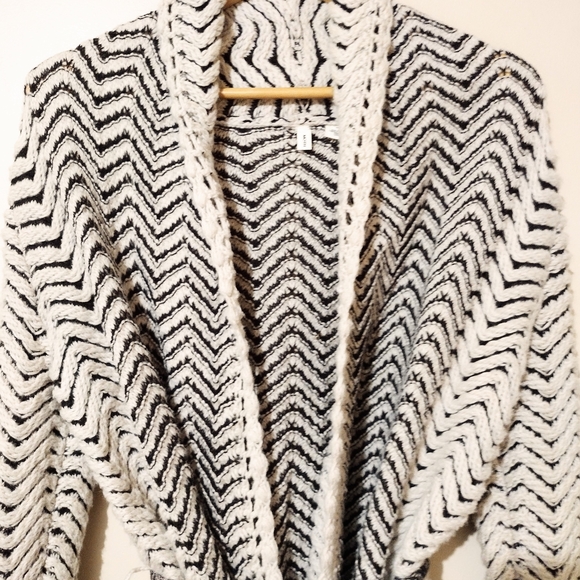 **Anthros** MOTH Filamentous Chevron Print Open Front Belted Cardigan. Size M - Picture 5 of 16